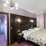 Ξενοδοχείο Dellas Boutique 3*