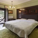 Dellas Boutique Καλαμπάκα