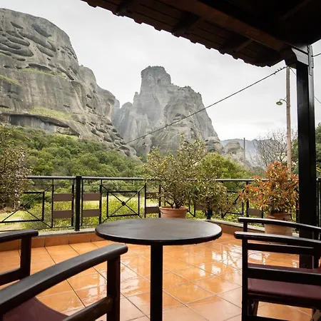 델라스 부티크 3* 칼람파카