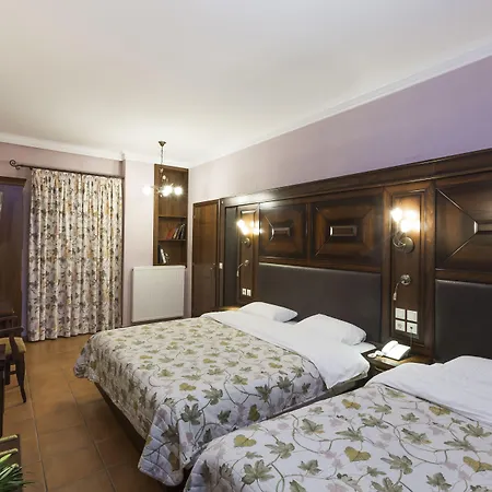 Dellas Boutique Hotel 3*