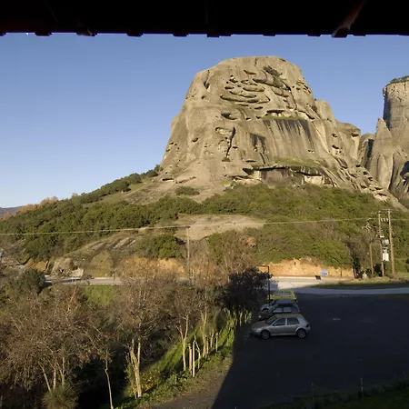 Dellas Boutique 3* Kalampáka