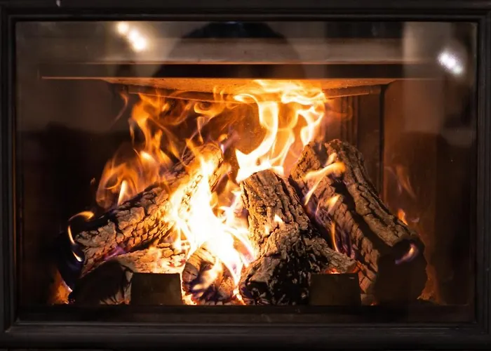 Dellas Boutique מלון קאלאבאקה