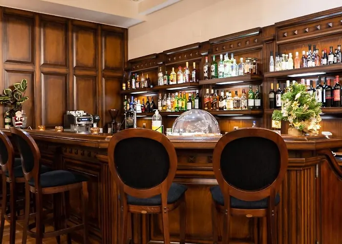 Dellas Boutique Hotel 3*